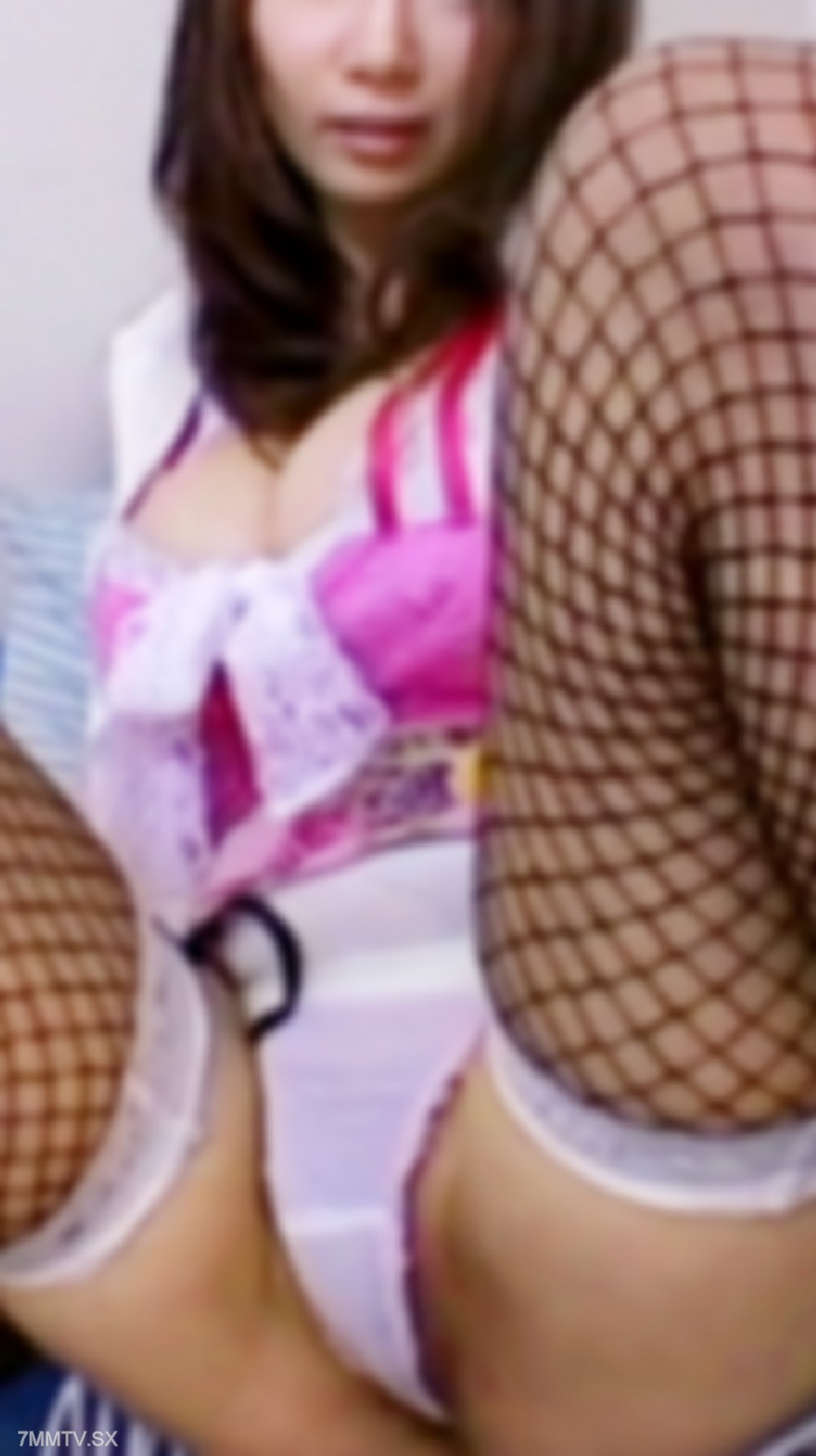 fc2-ppv 4904206 【素人映像/特価】SNSで話題になった爆乳塾講師(20代/Ⅰカップ)に大量中出し。男を誘惑して解雇された美顔美体の講師を自宅で独占ハメ撮り。 | FC2コンテンツマーケット